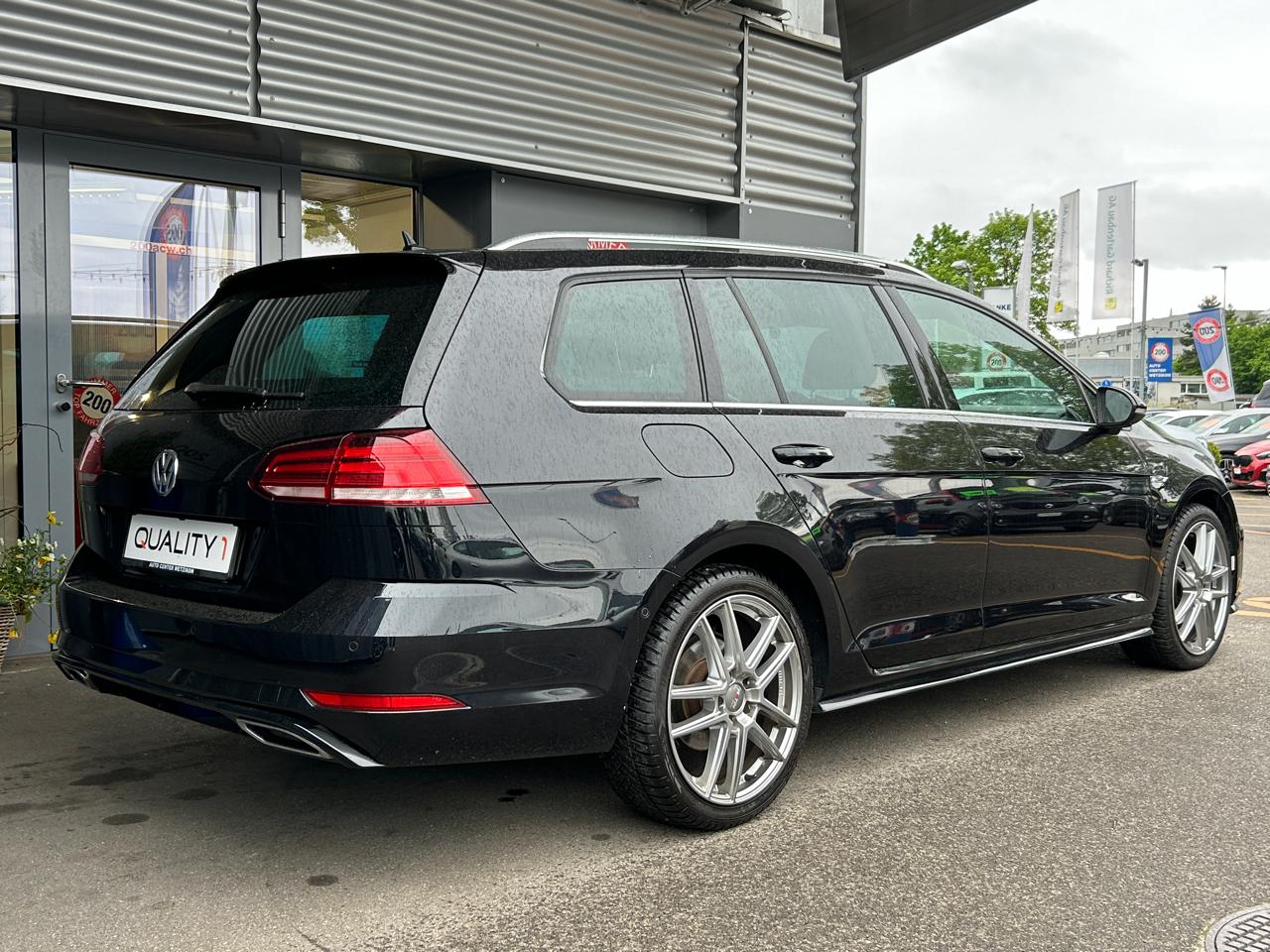 VW Golf Variant 1.5 TSi EVO R-Line Highline