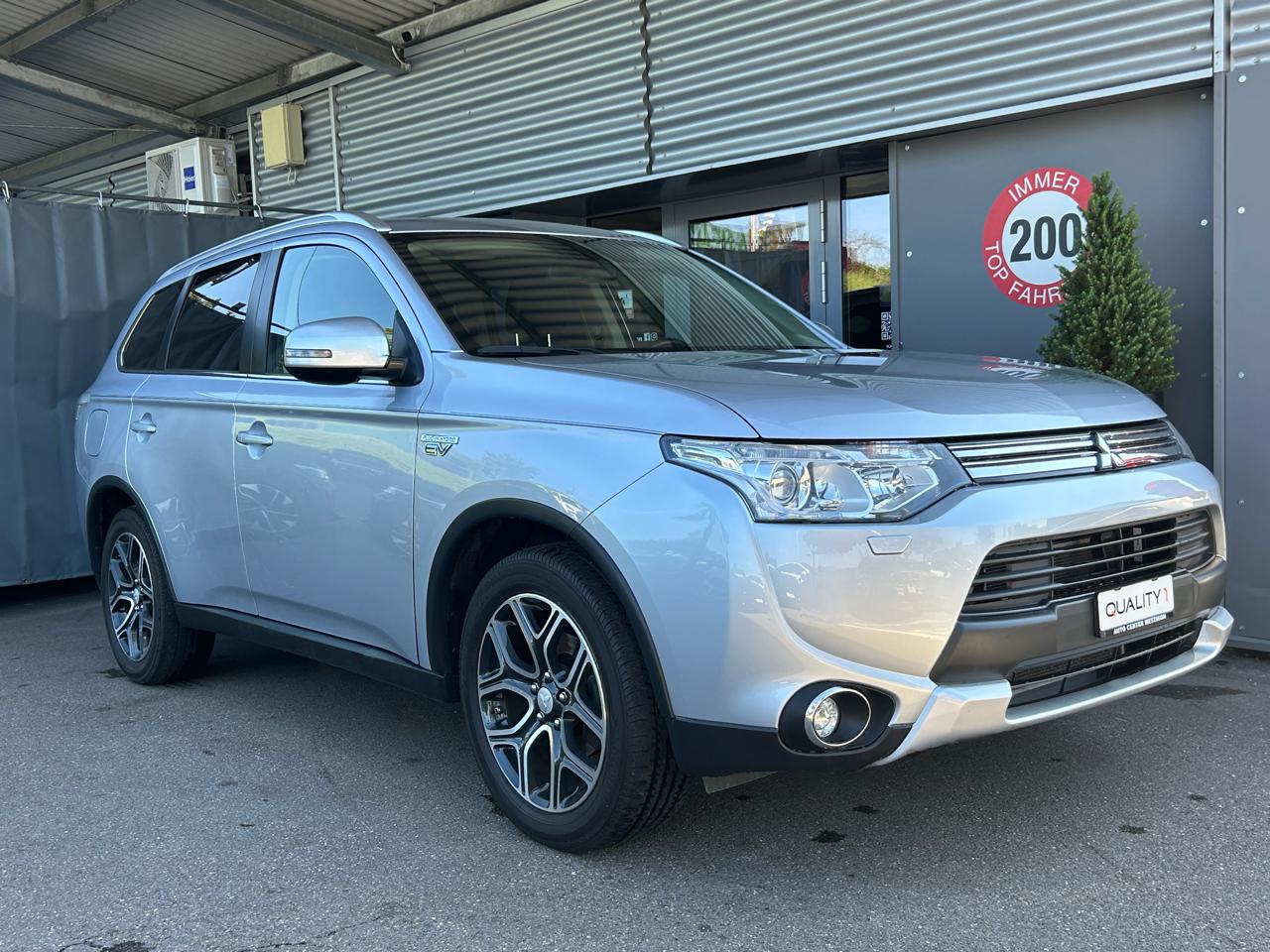 Mitsubishi Outlander 2.0 PHEV Navigator