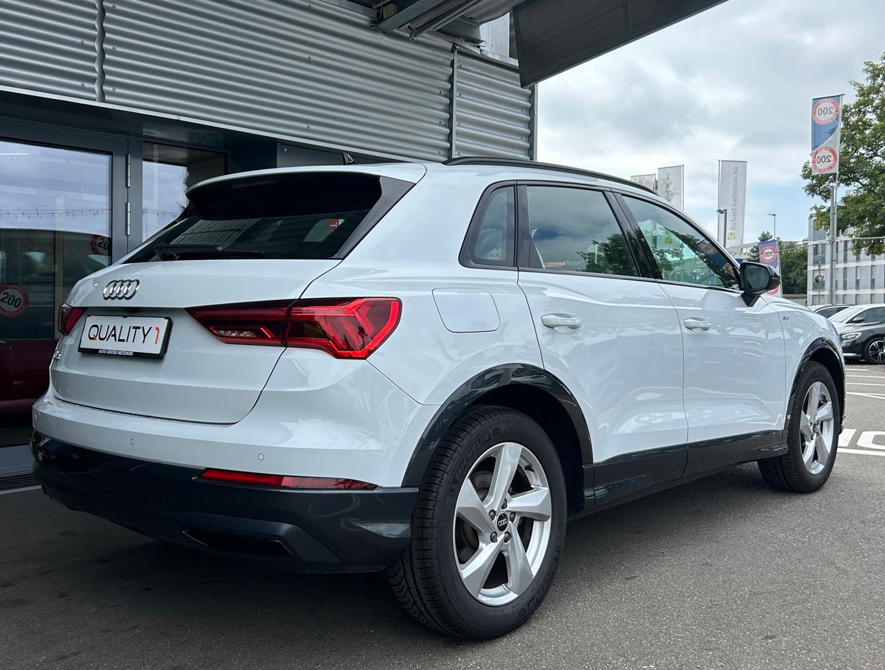 Audi Q3 35 TFSi S line