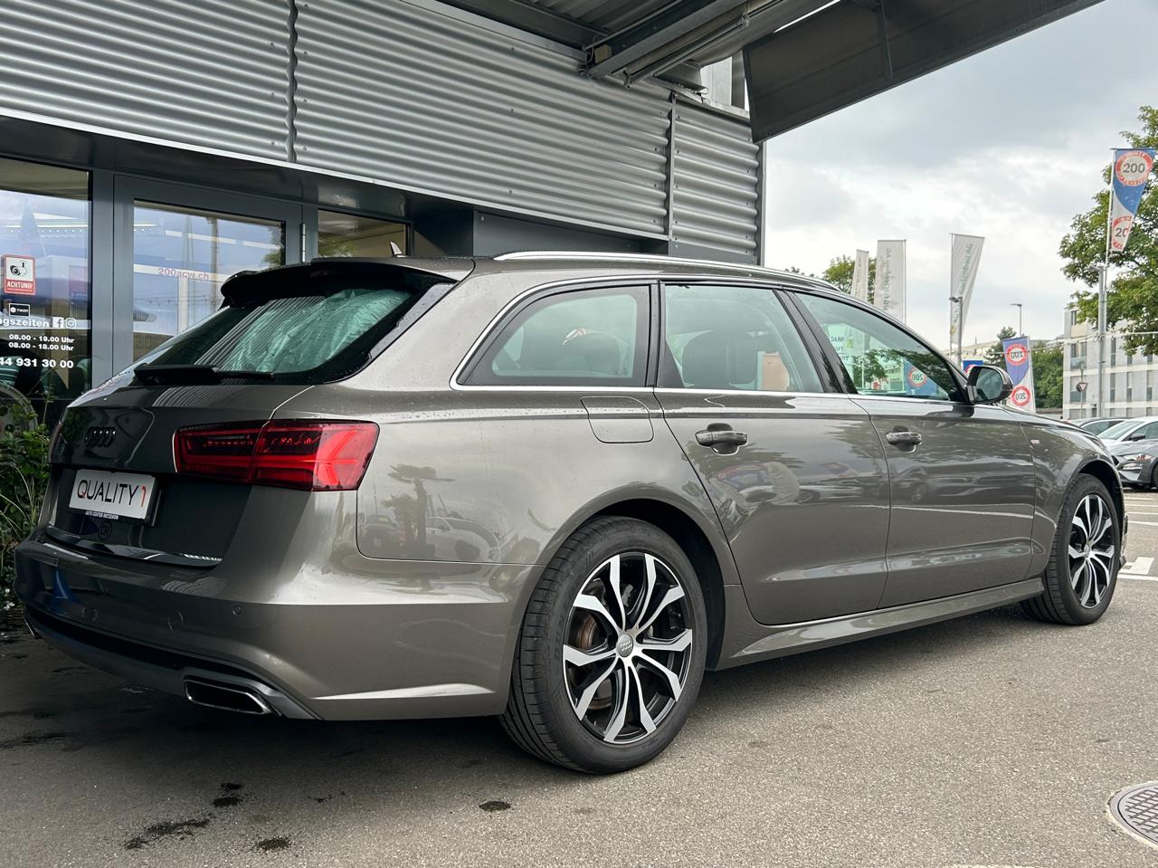 Audi A6 Avant 2.0 TDi S line