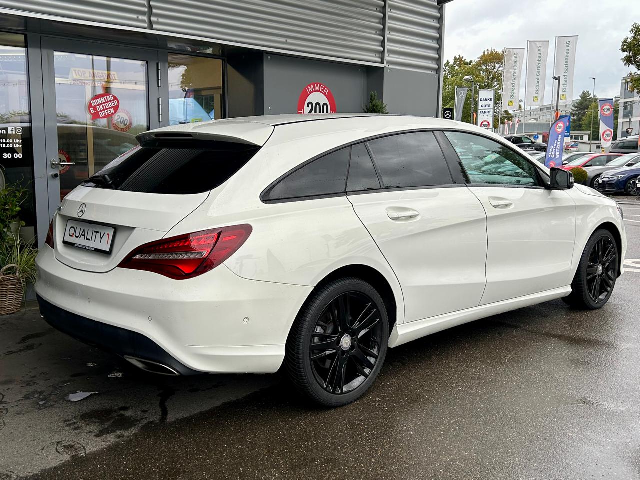 Mercedes CLA Shooting Brake 200 Night Star