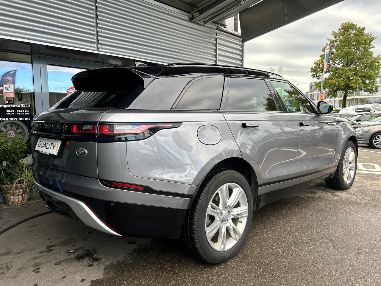 Land-Rover Range Rover Velar R-Dynamic D 240 S