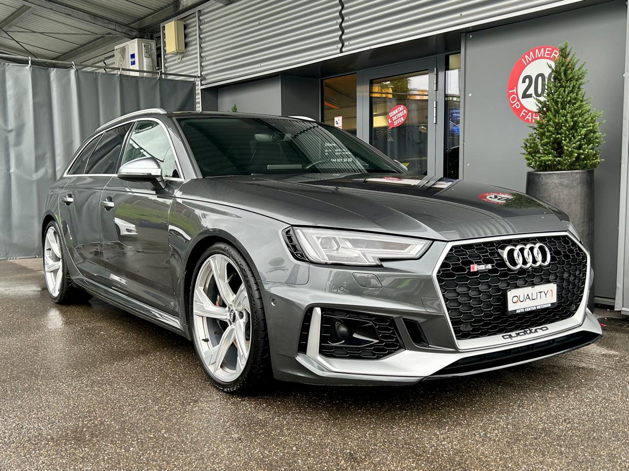 Audi RS4 Avant 2.9 TFSi quattro