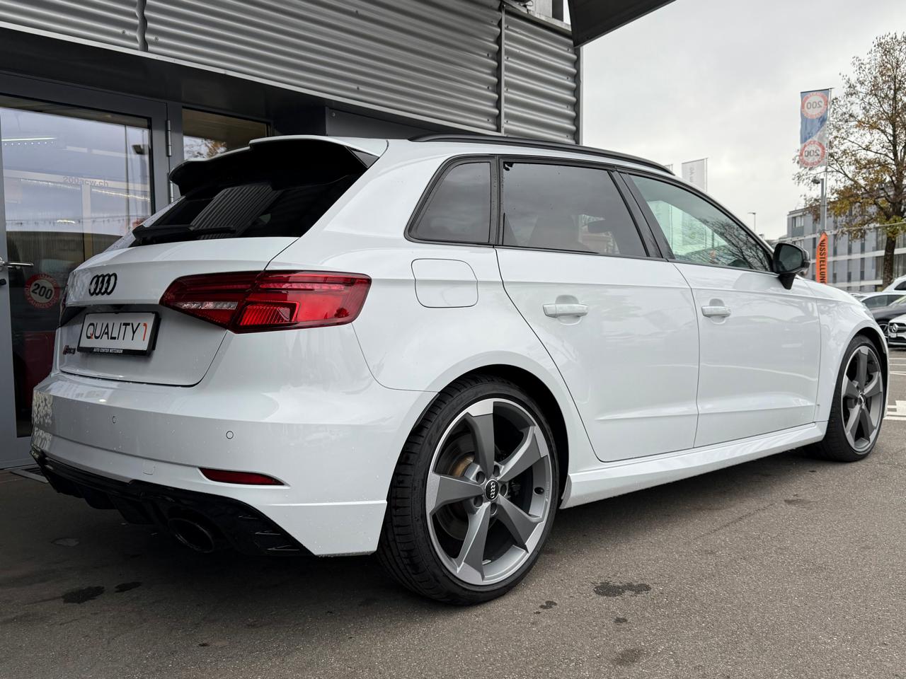 Audi RS3 Sportback 2.5 TSi quattro